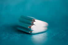 Lade das Bild in den Galerie-Viewer, Silhouette de Nuage