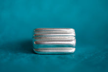 Lade das Bild in den Galerie-Viewer, Silhouette de Nuage