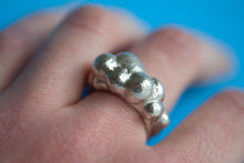 Lade das Bild in den Galerie-Viewer, Le Nuage