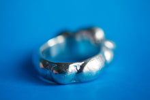 Lade das Bild in den Galerie-Viewer, Le Nuage