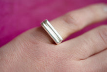 Lade das Bild in den Galerie-Viewer, Radical Love Ring tiny